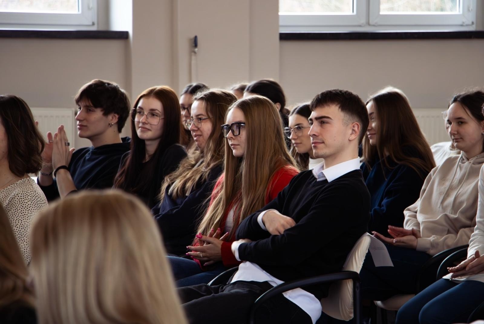 Zdjęcie w galerii na portalu naszraciborz.pl: Europejskie podróże Ekonomika. Podsumowanie projektów edukacyjnych wiadomości z regionu
