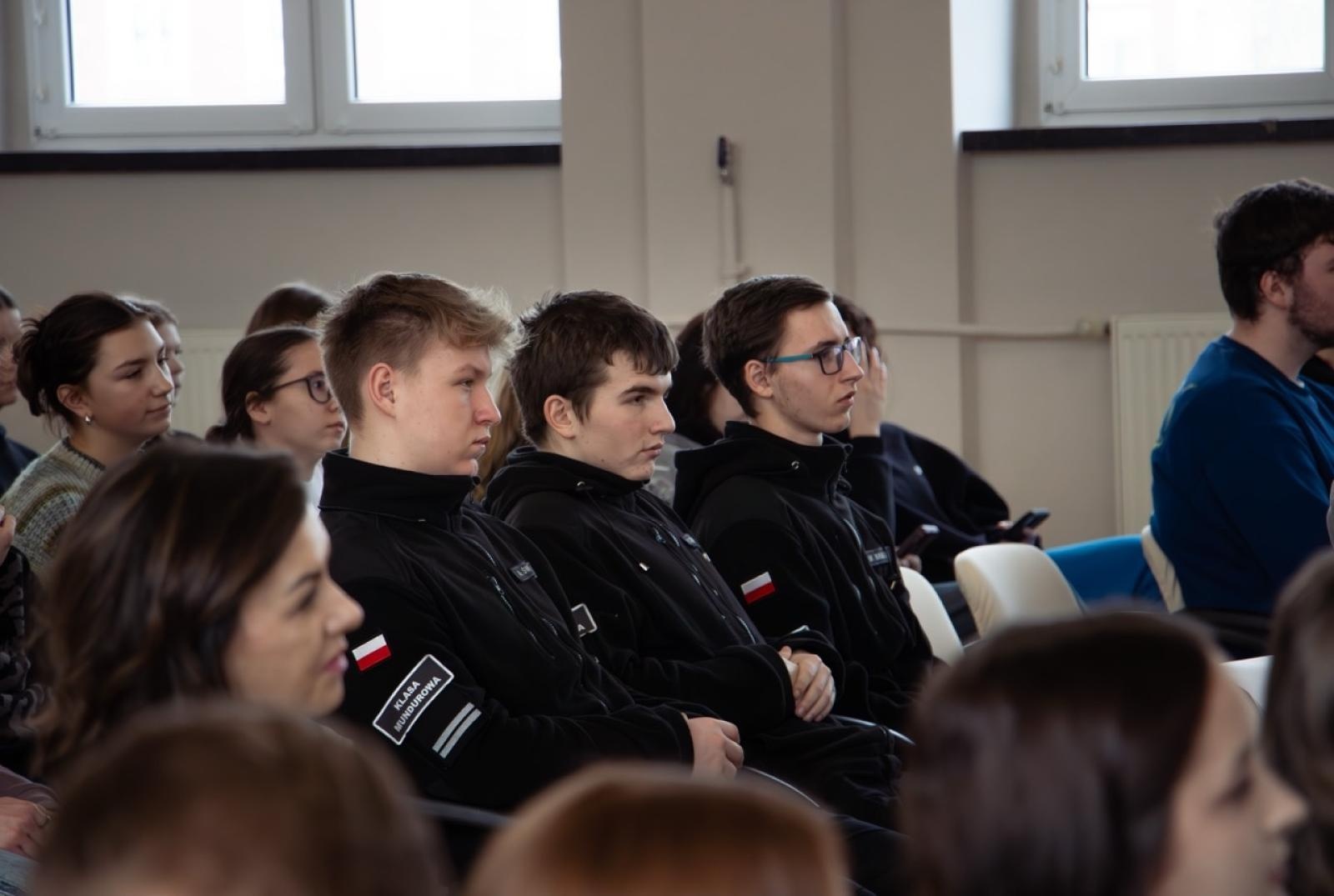 Zdjęcie w galerii na portalu naszraciborz.pl: Europejskie podróże Ekonomika. Podsumowanie projektów edukacyjnych wiadomości z regionu