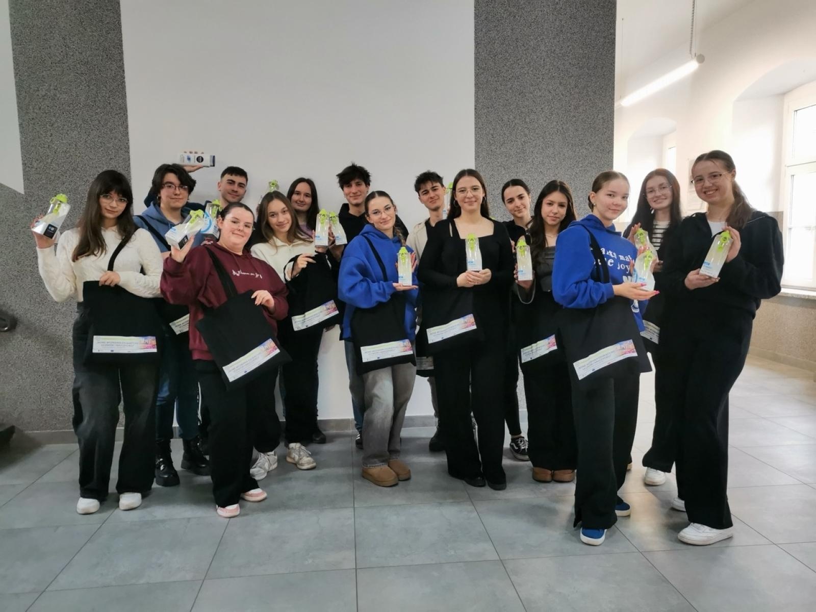 Zdjęcie w galerii na portalu naszraciborz.pl: Europejskie podróże Ekonomika. Podsumowanie projektów edukacyjnych wiadomości z regionu