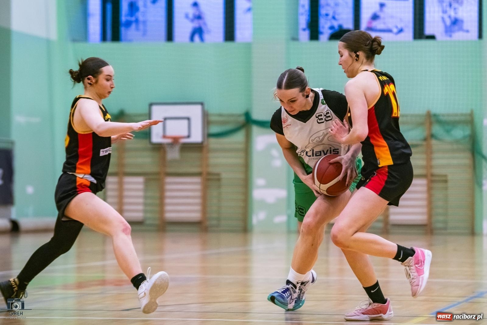 Zdjęcie w galerii na portalu naszraciborz.pl: Koszykówka. Dwa mecze z Wisłą i tylko dwa punkty RKK [FOTO i WIDEO] wiadomości z regionu