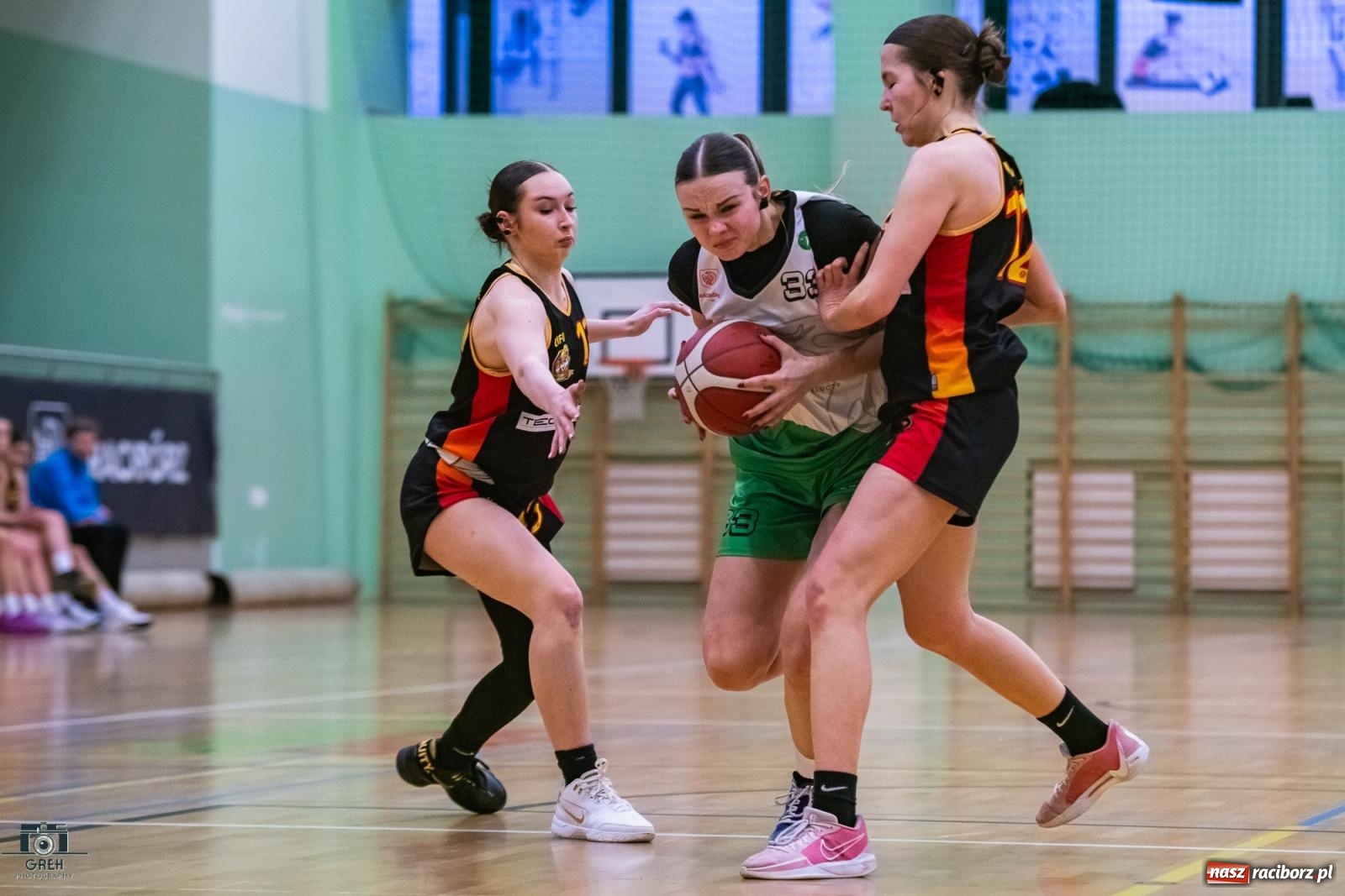 Zdjęcie w galerii na portalu naszraciborz.pl: Koszykówka. Dwa mecze z Wisłą i tylko dwa punkty RKK [FOTO i WIDEO] wiadomości z regionu