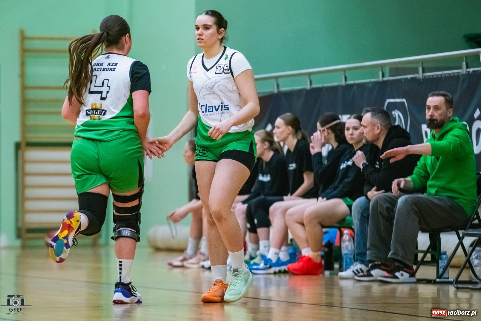 Zdjęcie w galerii na portalu naszraciborz.pl: Koszykówka. Dwa mecze z Wisłą i tylko dwa punkty RKK [FOTO i WIDEO] wiadomości z regionu