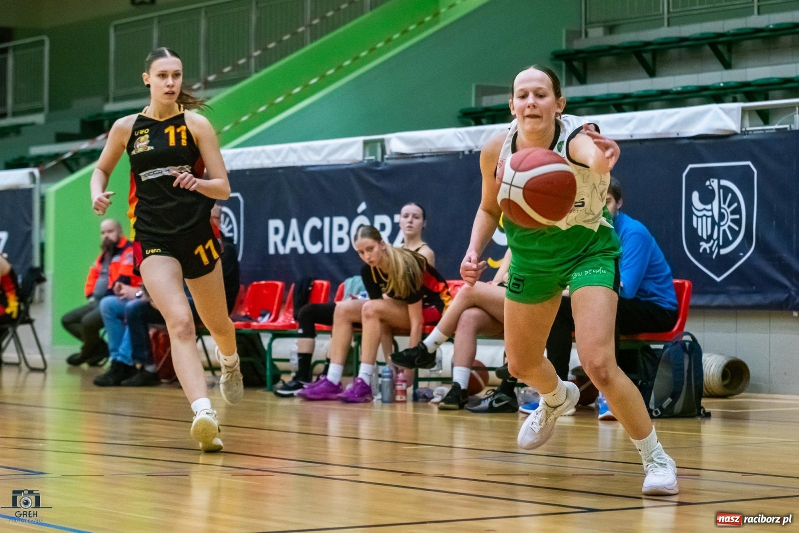 Zdjęcie w galerii na portalu naszraciborz.pl: Koszykówka. Dwa mecze z Wisłą i tylko dwa punkty RKK [FOTO i WIDEO] wiadomości z regionu