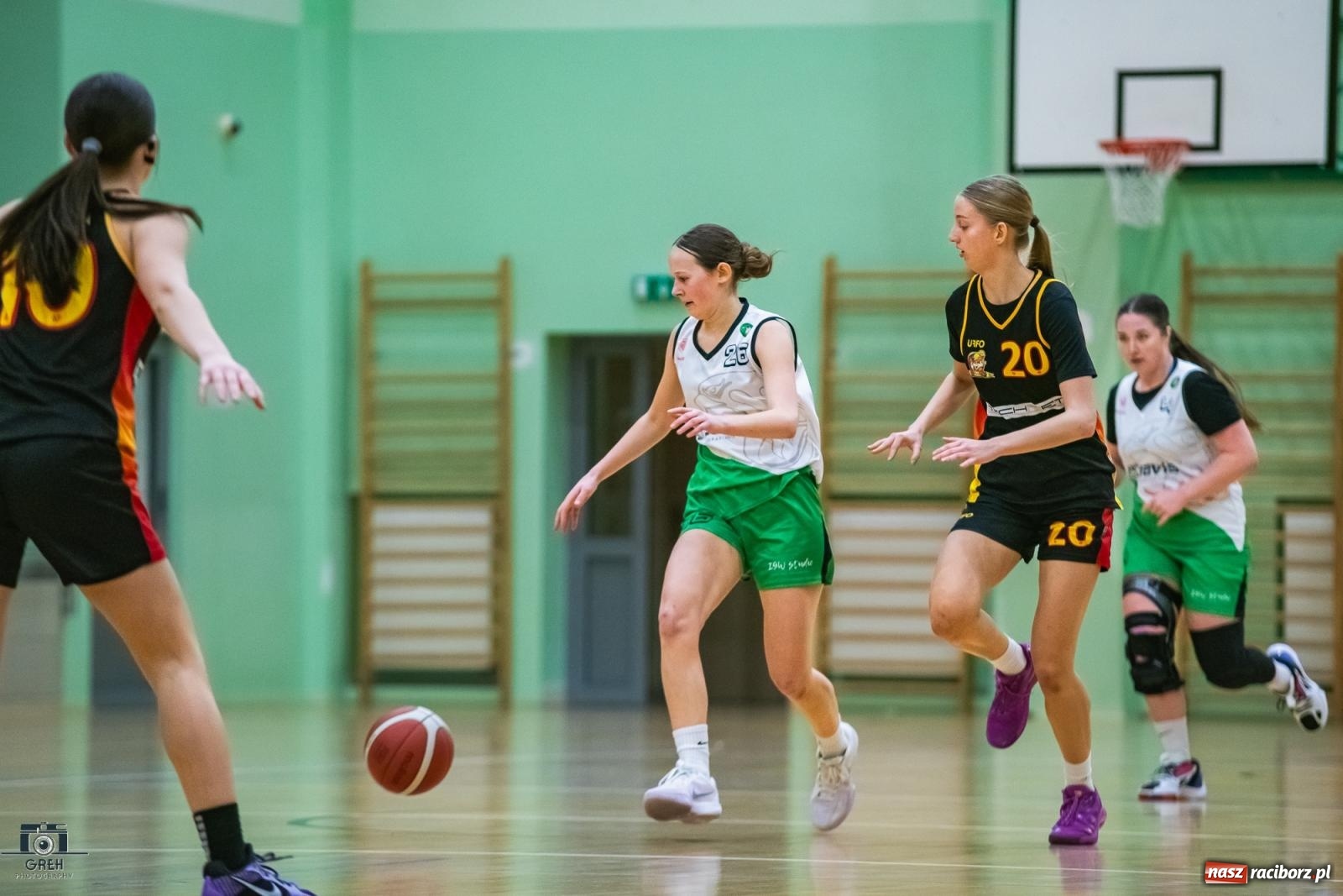 Zdjęcie w galerii na portalu naszraciborz.pl: Koszykówka. Dwa mecze z Wisłą i tylko dwa punkty RKK [FOTO i WIDEO] wiadomości z regionu