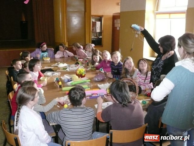 Zdjęcie w galerii na portalu naszraciborz.pl: IV warsztaty kroszonkarskie już za nami wiadomości z regionu