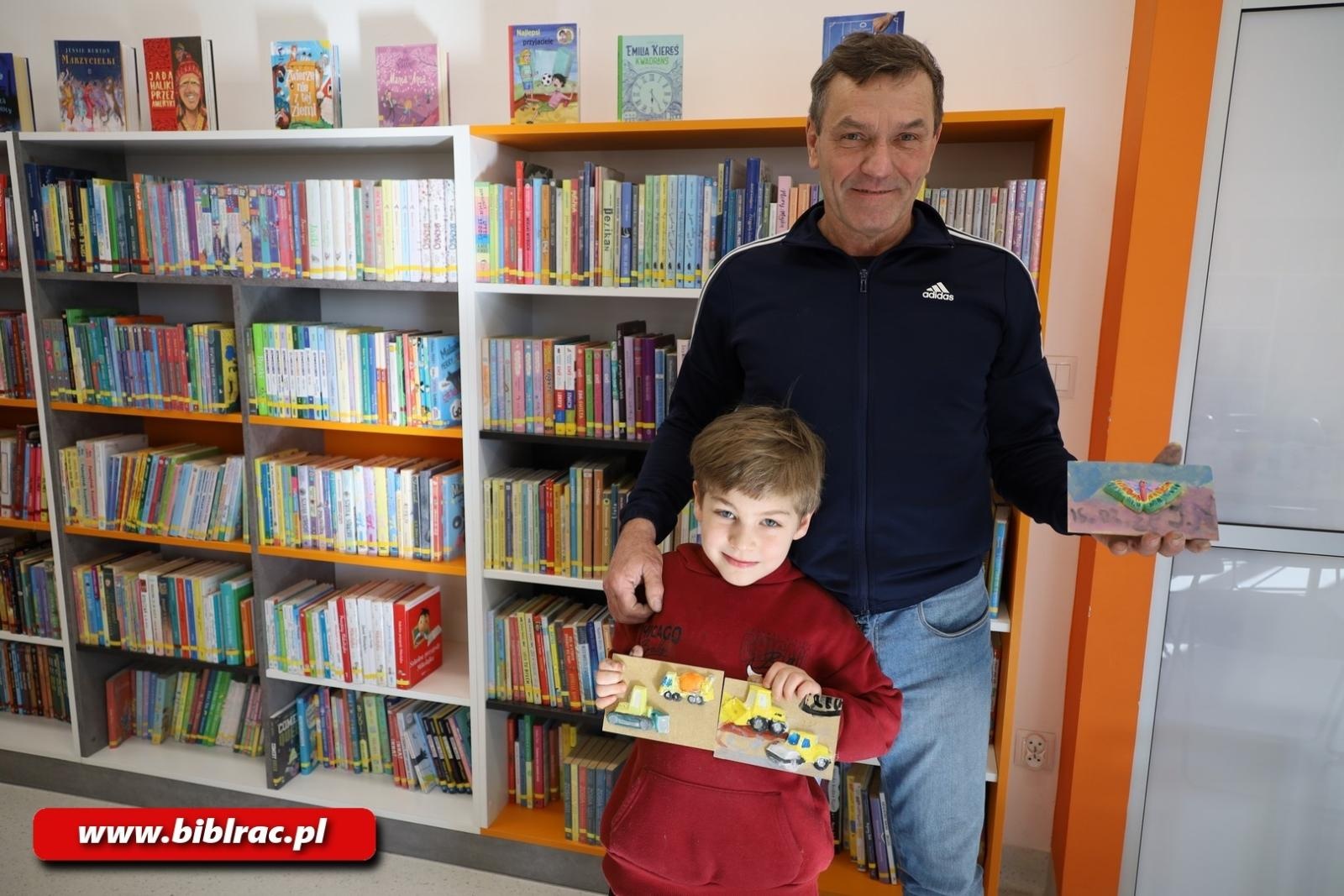 Zdjęcie w galerii na portalu naszraciborz.pl: Klub Ojca w bibliotece na dobry początek ferii zimowych wiadomości z regionu