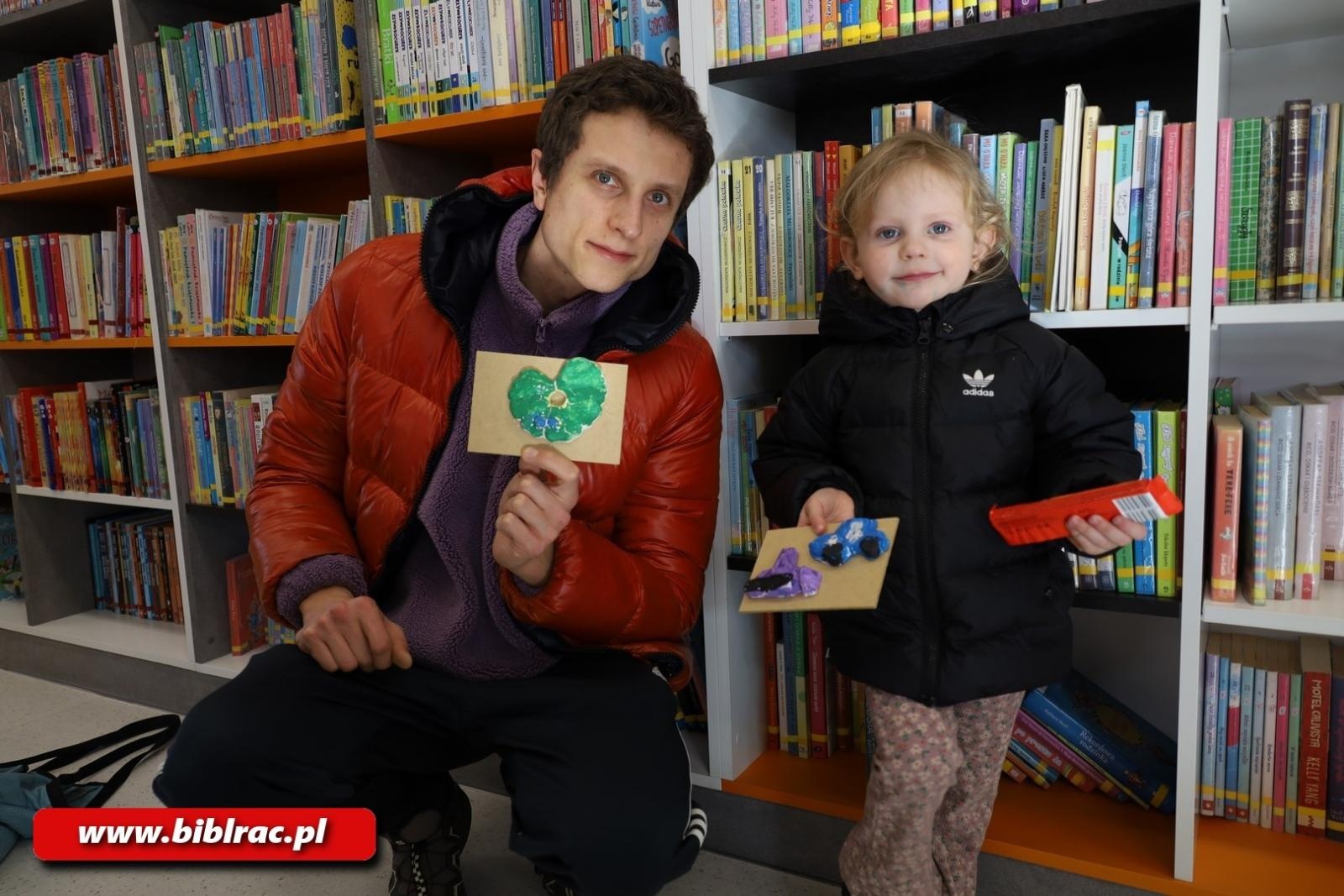 Zdjęcie w galerii na portalu naszraciborz.pl: Klub Ojca w bibliotece na dobry początek ferii zimowych wiadomości z regionu
