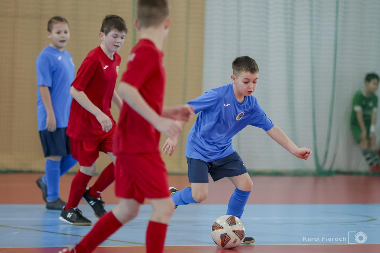 Zdjęcie w galerii na portalu naszraciborz.pl: Unia Turza Śląska zdominowała II halowy turniej im. Arkadiusza Kühna [FOTO] wiadomości z regionu