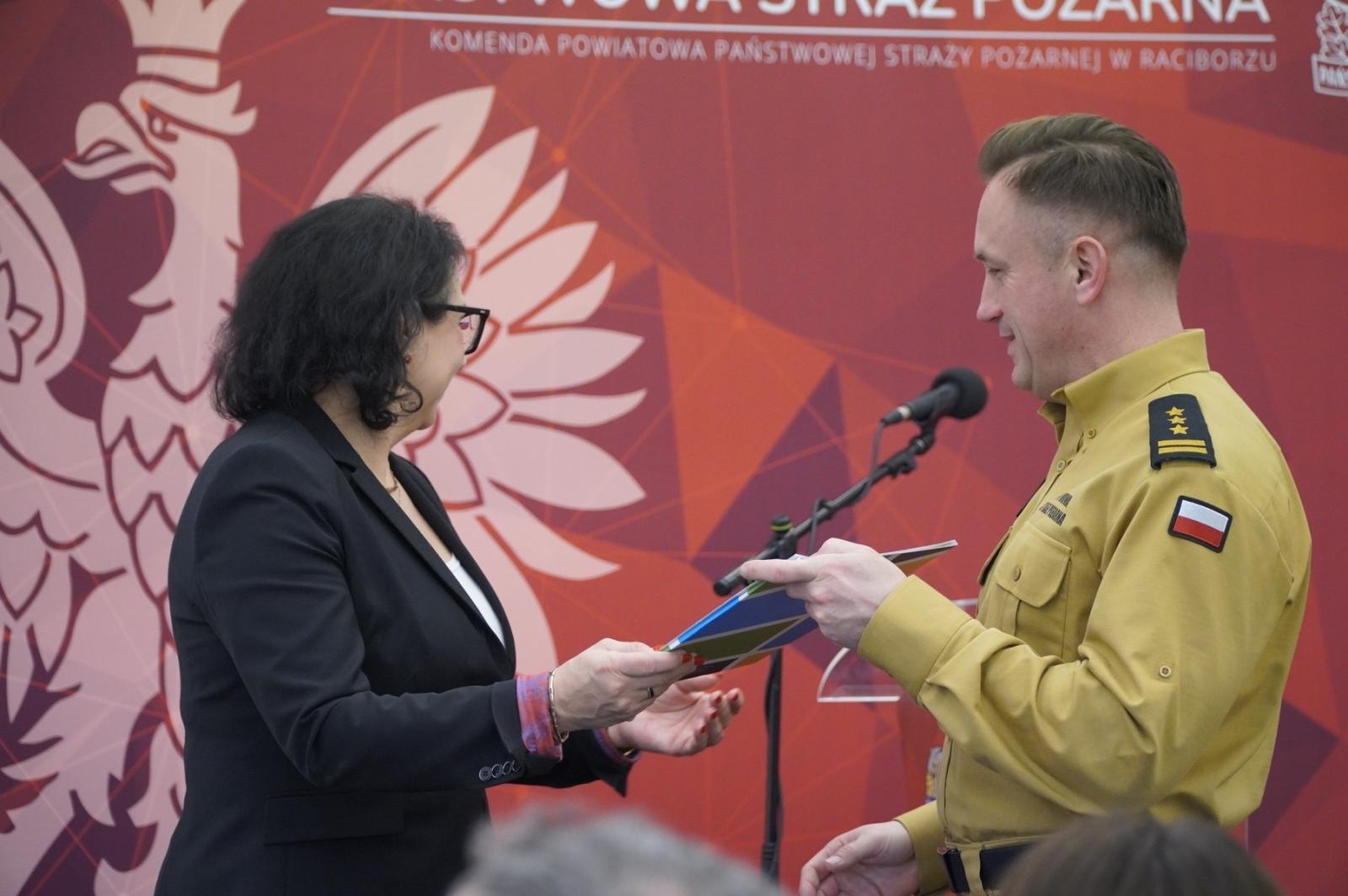 Zdjęcie w galerii na portalu naszraciborz.pl: Raciborska Straż Pożarna podsumowała rok. Odprawa przy Reymonta wiadomości z regionu