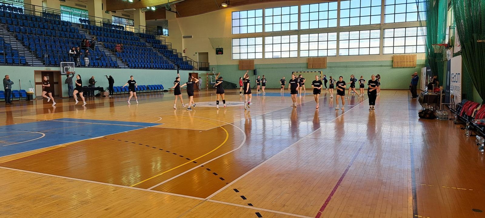 Zdjęcie w galerii na portalu naszraciborz.pl: Awans pietrowiczanek do 1/8 Mistrzostw Polski Juniorek wiadomości z regionu