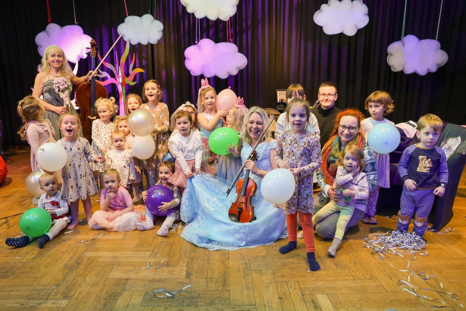 Zdjęcie w galerii na portalu naszraciborz.pl: Przed nami Maluchy w krainie dźwięku - Leń i Dyzio Marzyciel wiadomości z regionu