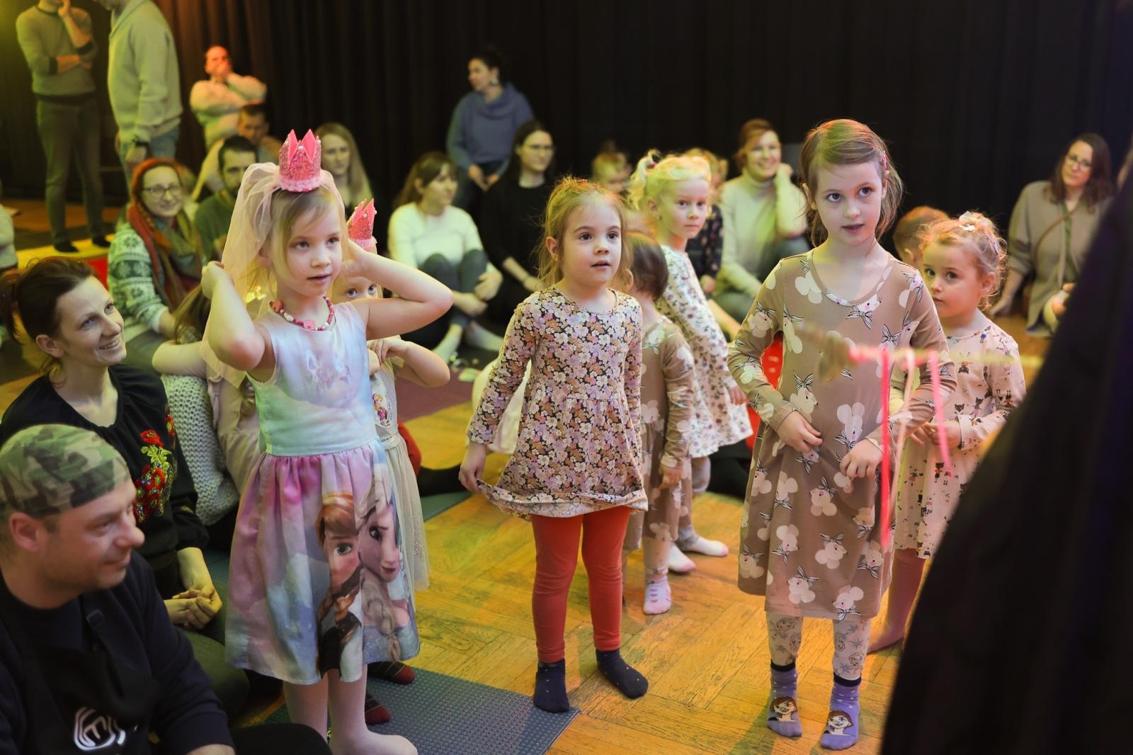 Zdjęcie w galerii na portalu naszraciborz.pl: Przed nami Maluchy w krainie dźwięku - Leń i Dyzio Marzyciel wiadomości z regionu