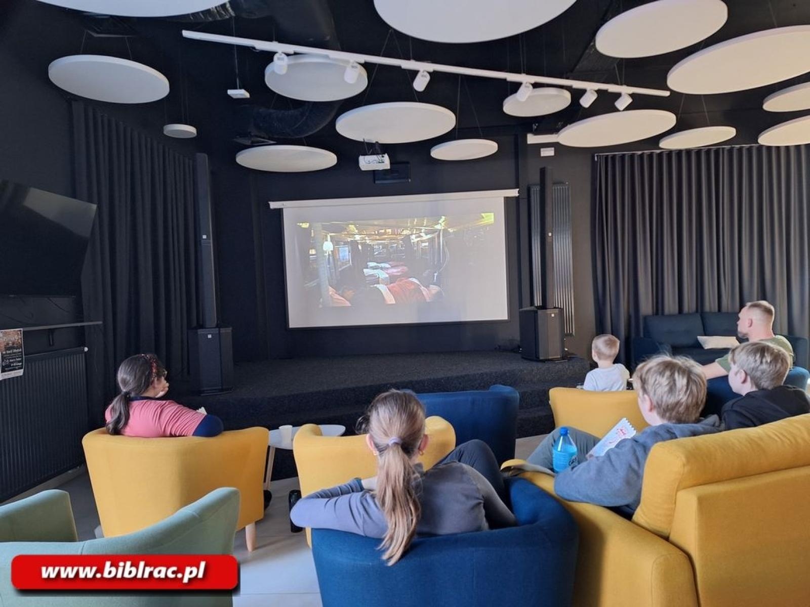 Zdjęcie w galerii na portalu naszraciborz.pl: Magiczny maraton filmowy trwa! wiadomości z regionu