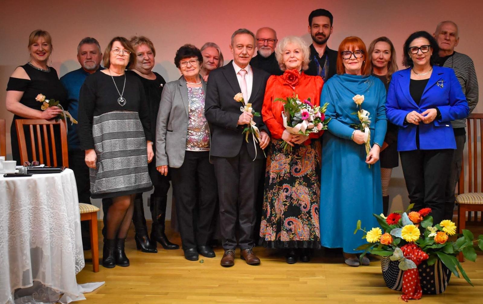 Zdjęcie w galerii na portalu naszraciborz.pl: Poezja i muzyka o miłości w wyjątkowym montażu słowno-muzycznym na Zamku Piastowskim wiadomości z regionu