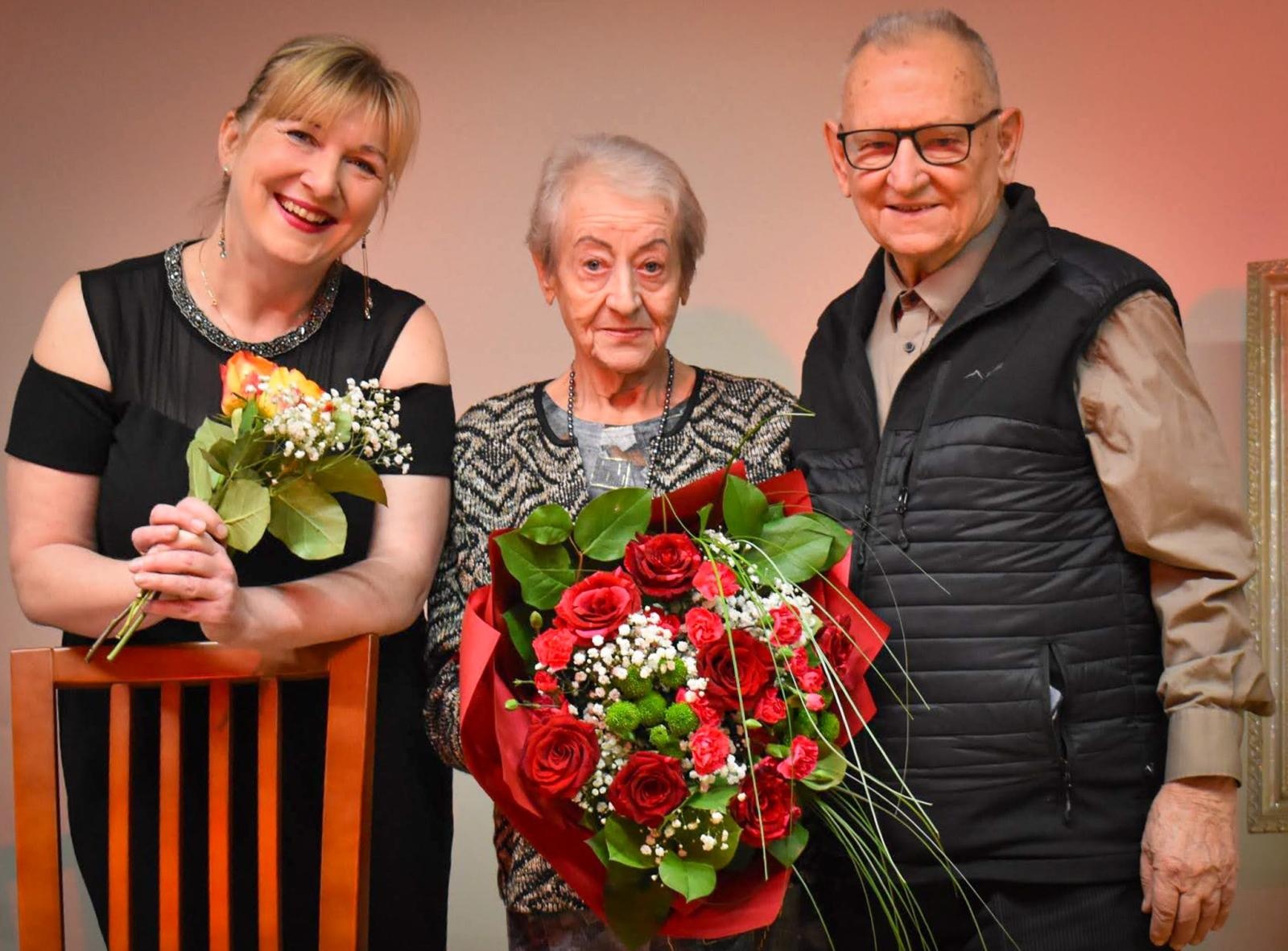 Zdjęcie w galerii na portalu naszraciborz.pl: Poezja i muzyka o miłości w wyjątkowym montażu słowno-muzycznym na Zamku Piastowskim wiadomości z regionu