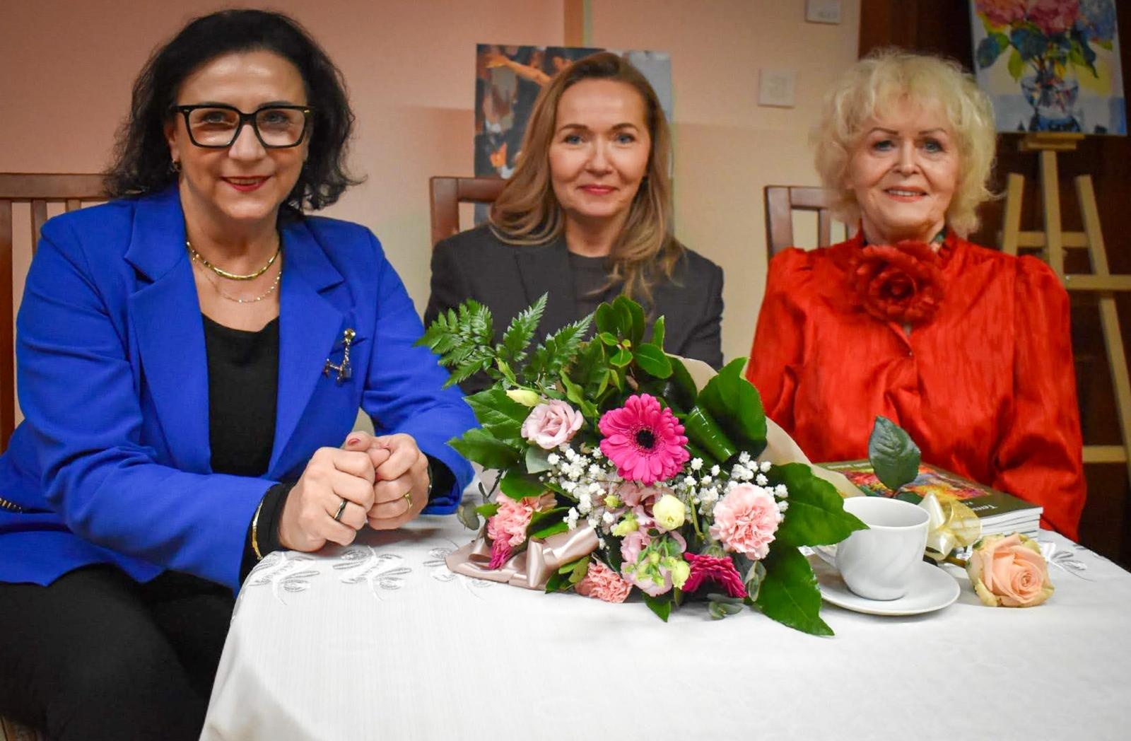 Zdjęcie w galerii na portalu naszraciborz.pl: Poezja i muzyka o miłości w wyjątkowym montażu słowno-muzycznym na Zamku Piastowskim wiadomości z regionu