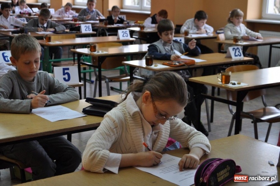 Zdjęcie w galerii na portalu naszraciborz.pl: Angielski im niestraszny wiadomości z regionu