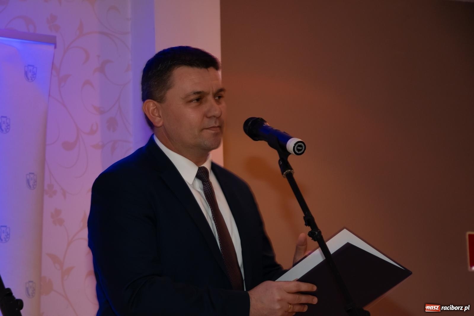 Zdjęcie w galerii na portalu naszraciborz.pl: Fiala Przedsiębiorczości Gminy Rudnik 2025: Nagrodzono lokalnych liderów i innowatorów wiadomości z regionu