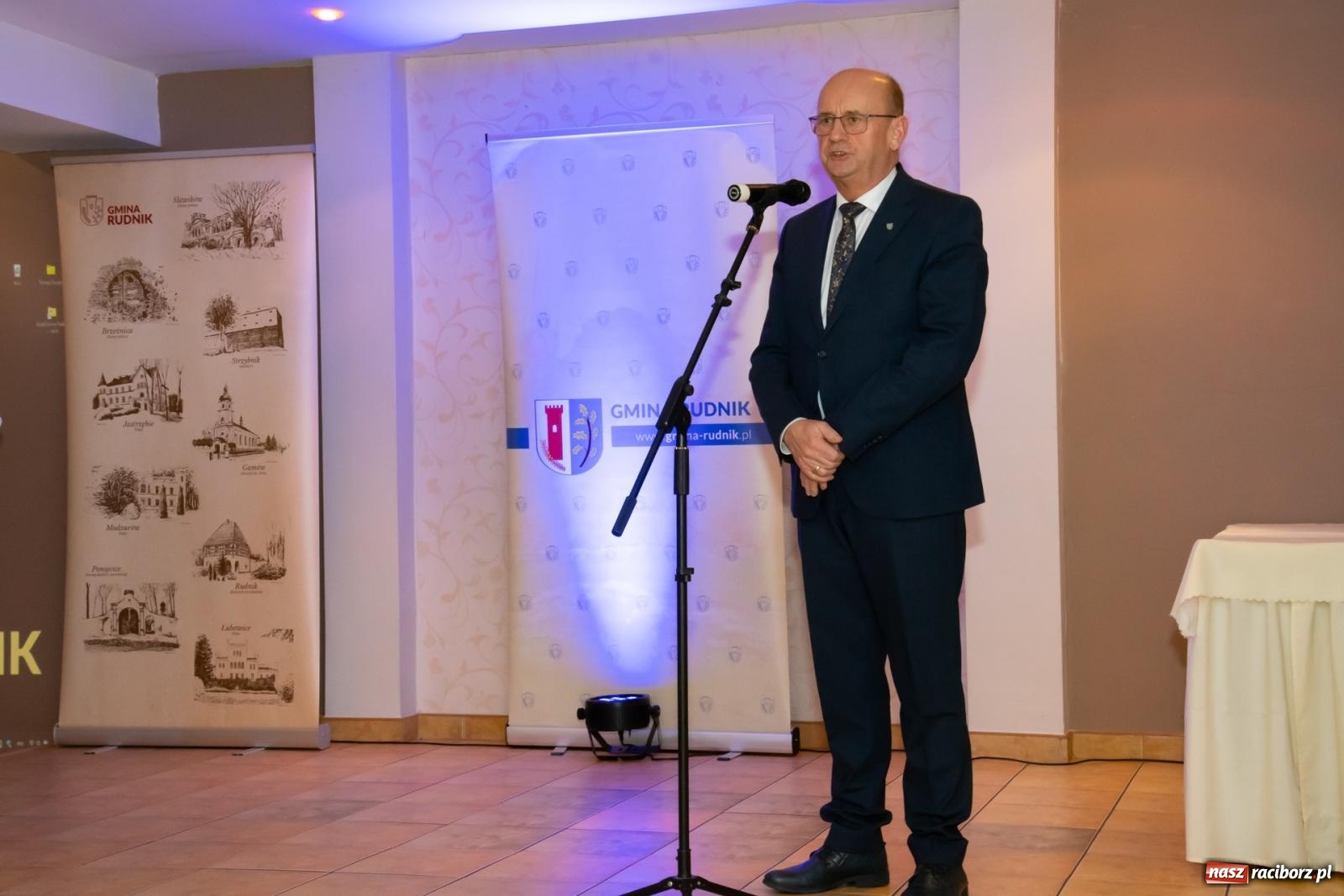 Zdjęcie w galerii na portalu naszraciborz.pl: Fiala Przedsiębiorczości Gminy Rudnik 2025: Nagrodzono lokalnych liderów i innowatorów wiadomości z regionu