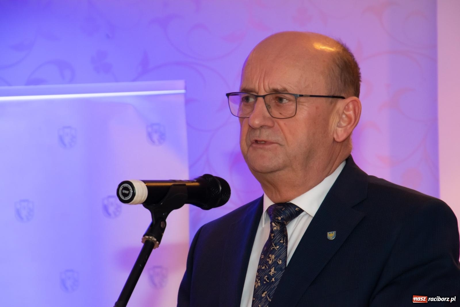 Zdjęcie w galerii na portalu naszraciborz.pl: Fiala Przedsiębiorczości Gminy Rudnik 2025: Nagrodzono lokalnych liderów i innowatorów wiadomości z regionu