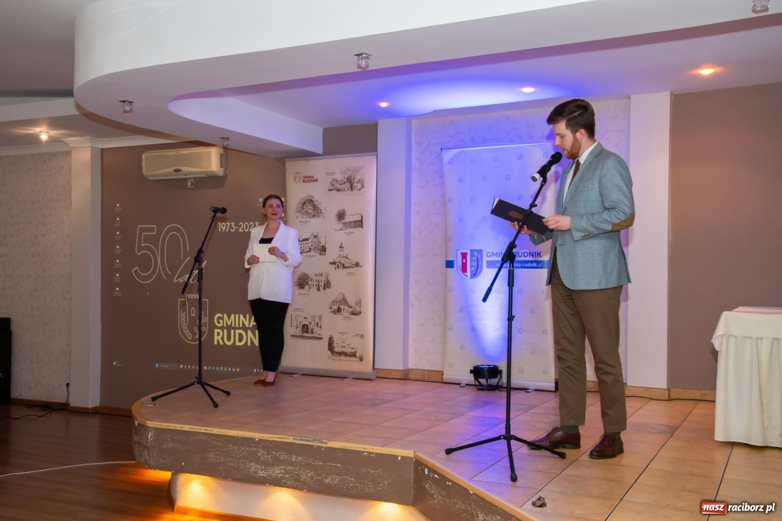 Zdjęcie w galerii na portalu naszraciborz.pl: Fiala Przedsiębiorczości Gminy Rudnik 2025: Nagrodzono lokalnych liderów i innowatorów wiadomości z regionu