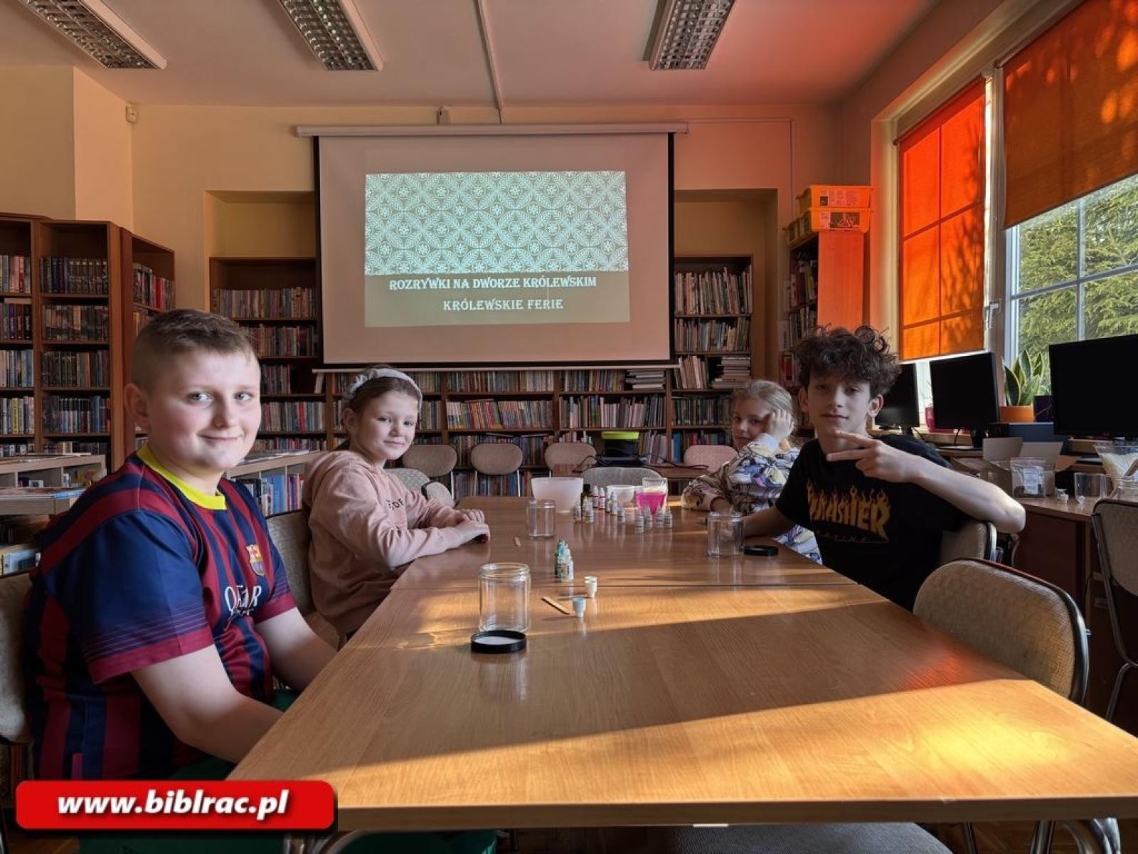 Zdjęcie w galerii na portalu naszraciborz.pl: Królewskie Ferie z Biblioteką – Relacja z pierwszego tygodnia wiadomości z regionu