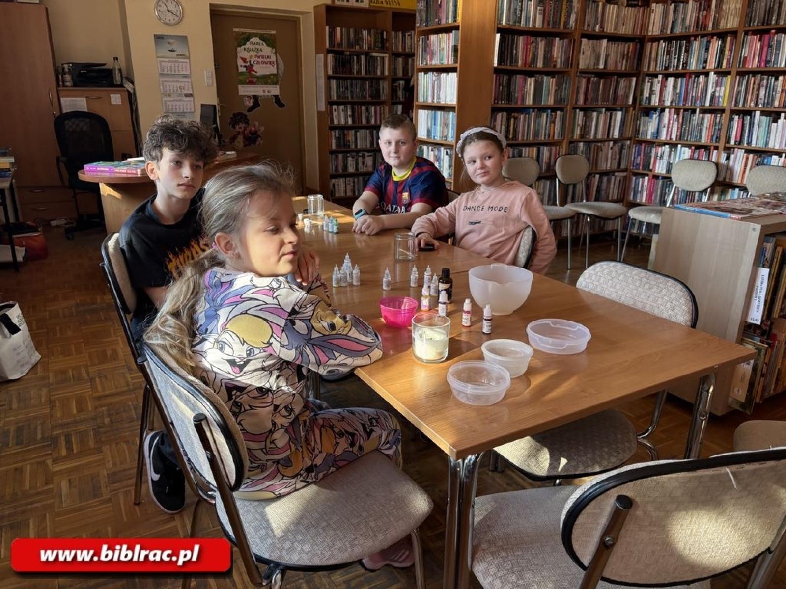 Zdjęcie w galerii na portalu naszraciborz.pl: Królewskie Ferie z Biblioteką – Relacja z pierwszego tygodnia wiadomości z regionu
