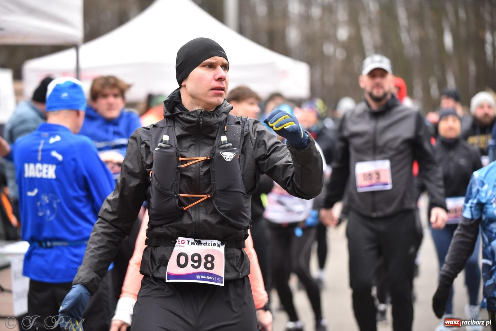 Zdjęcie w galerii na portalu naszraciborz.pl: Mateusz Mrówka zwycięzcą XIII Biegu Twardziela [FOTO i WIDEO] wiadomości z regionu
