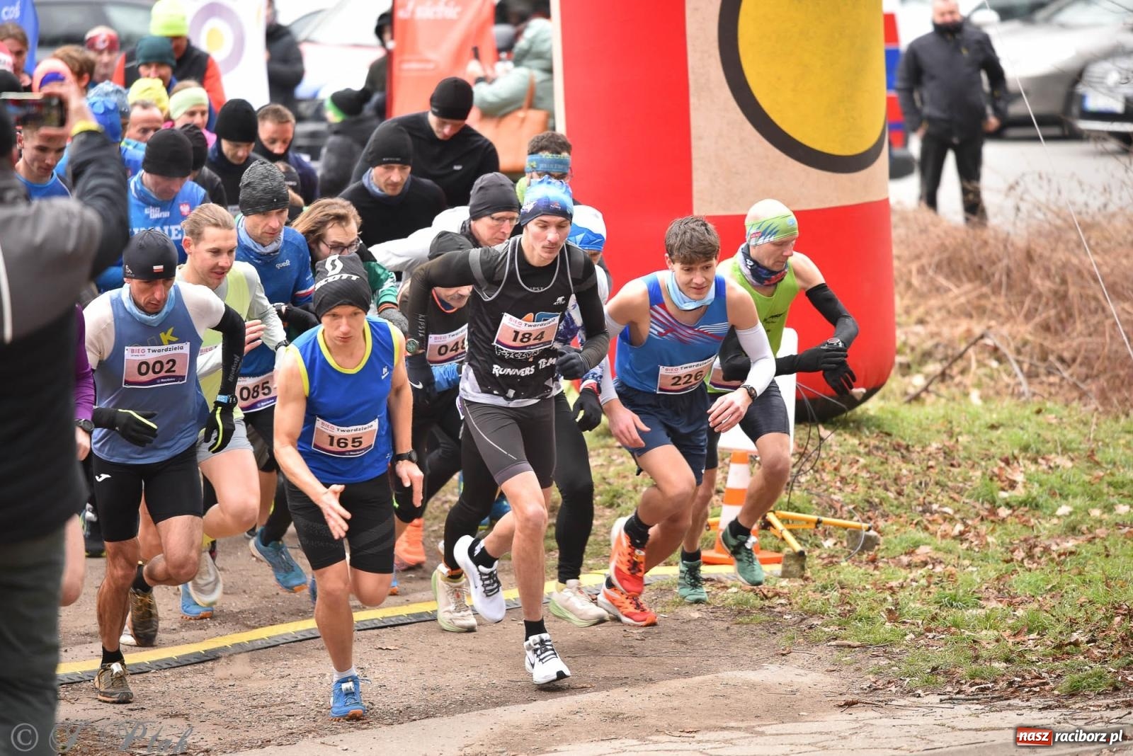 Zdjęcie w galerii na portalu naszraciborz.pl: Mateusz Mrówka zwycięzcą XIII Biegu Twardziela [FOTO i WIDEO] wiadomości z regionu