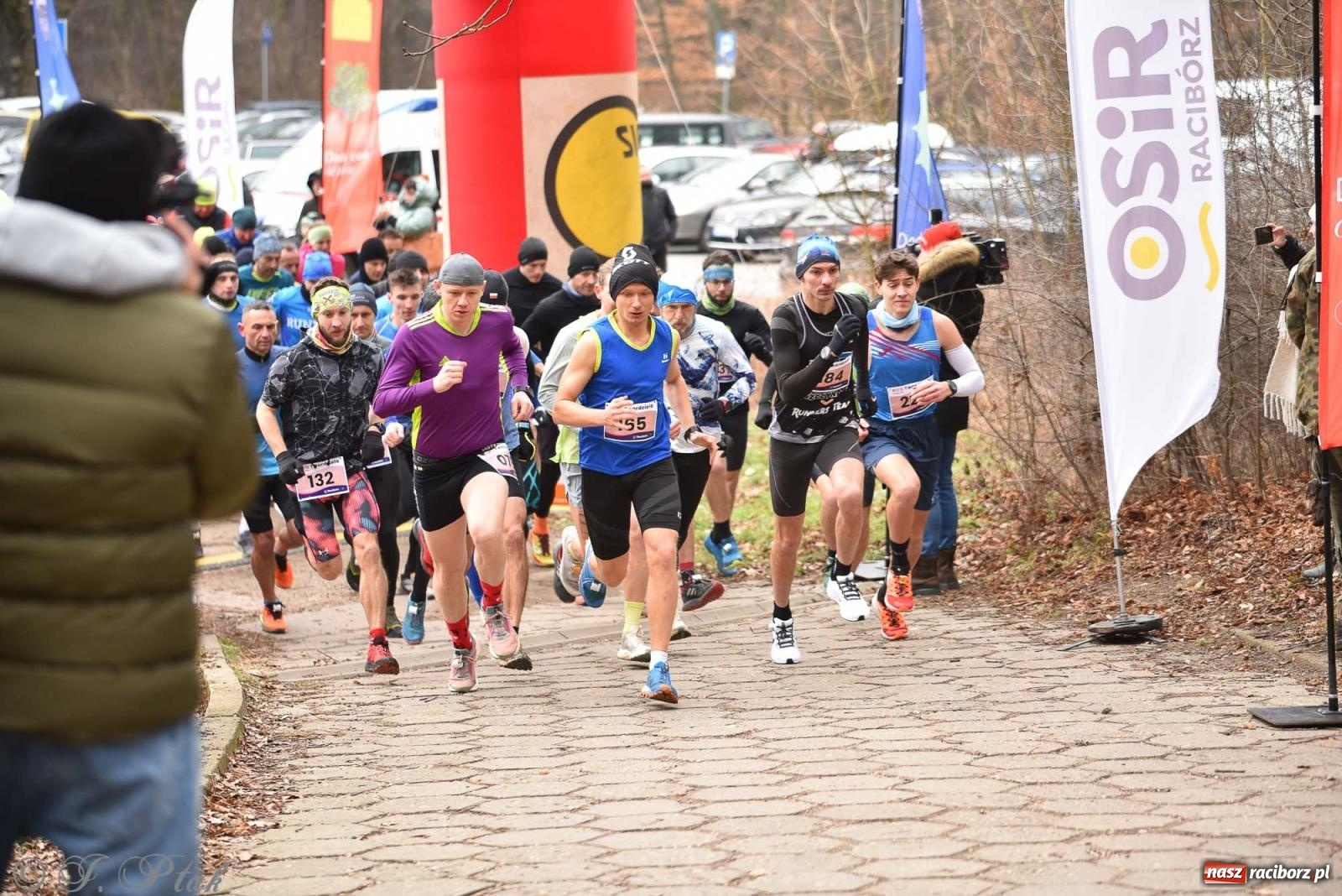 Zdjęcie w galerii na portalu naszraciborz.pl: Mateusz Mrówka zwycięzcą XIII Biegu Twardziela [FOTO i WIDEO] wiadomości z regionu