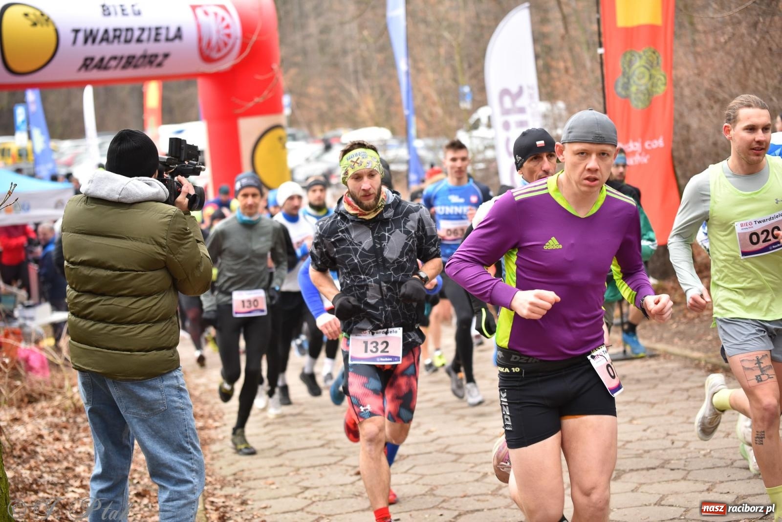 Zdjęcie w galerii na portalu naszraciborz.pl: Mateusz Mrówka zwycięzcą XIII Biegu Twardziela [FOTO i WIDEO] wiadomości z regionu