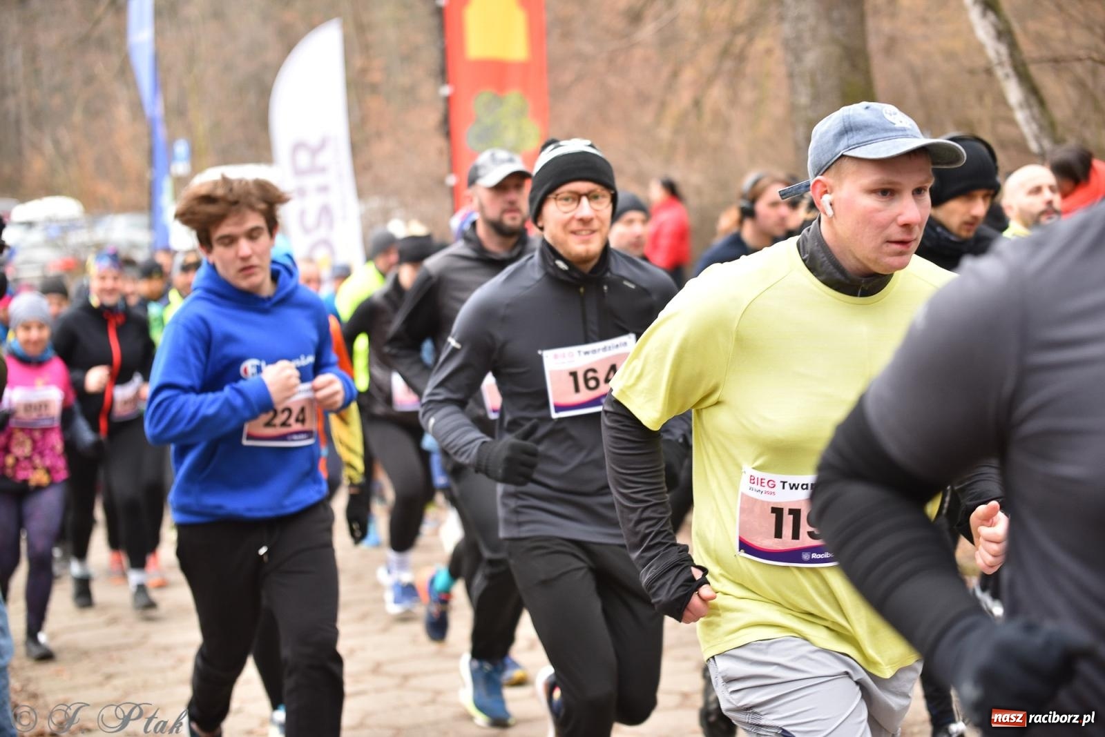 Zdjęcie w galerii na portalu naszraciborz.pl: Mateusz Mrówka zwycięzcą XIII Biegu Twardziela [FOTO i WIDEO] wiadomości z regionu