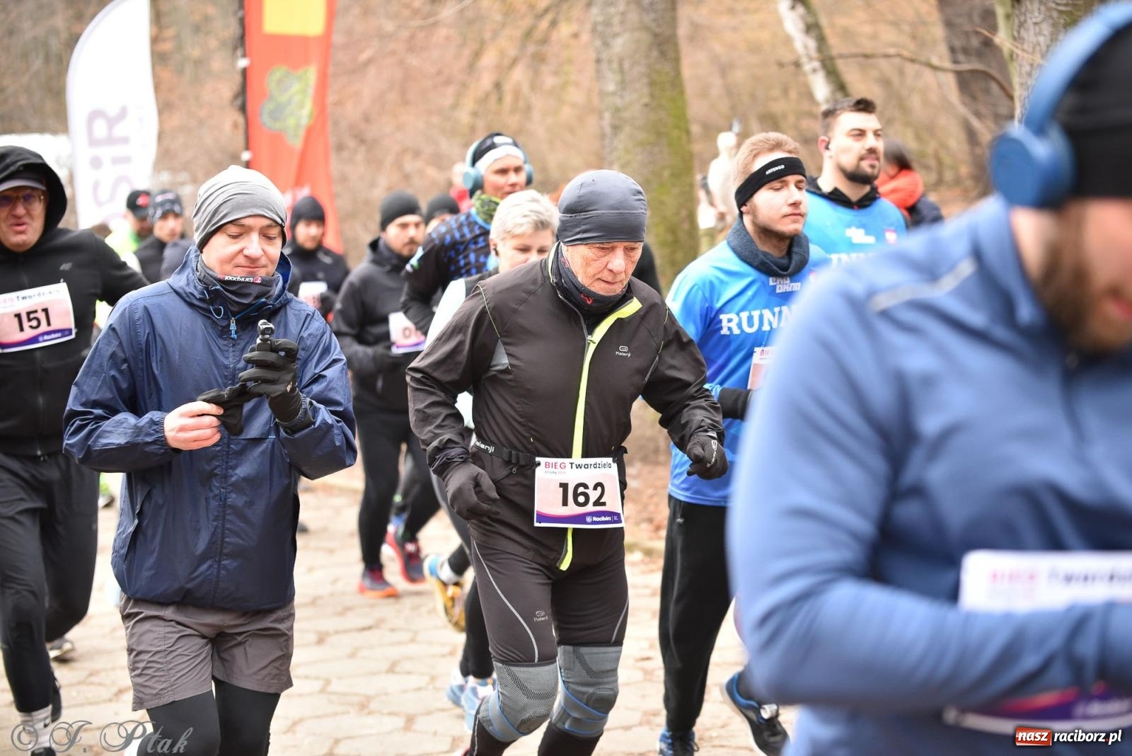 Zdjęcie w galerii na portalu naszraciborz.pl: Mateusz Mrówka zwycięzcą XIII Biegu Twardziela [FOTO i WIDEO] wiadomości z regionu