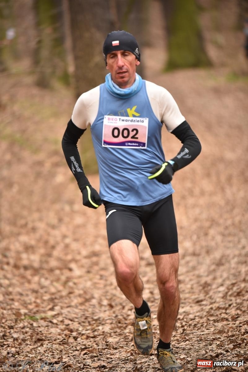 Zdjęcie w galerii na portalu naszraciborz.pl: Mateusz Mrówka zwycięzcą XIII Biegu Twardziela [FOTO i WIDEO] wiadomości z regionu