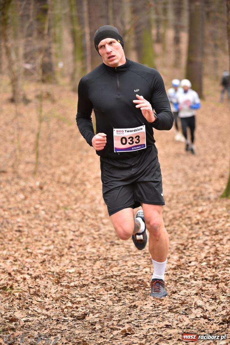 Zdjęcie w galerii na portalu naszraciborz.pl: Mateusz Mrówka zwycięzcą XIII Biegu Twardziela [FOTO i WIDEO] wiadomości z regionu