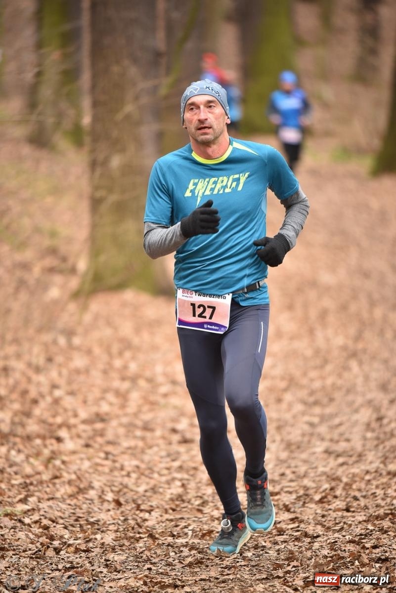 Zdjęcie w galerii na portalu naszraciborz.pl: Mateusz Mrówka zwycięzcą XIII Biegu Twardziela [FOTO i WIDEO] wiadomości z regionu