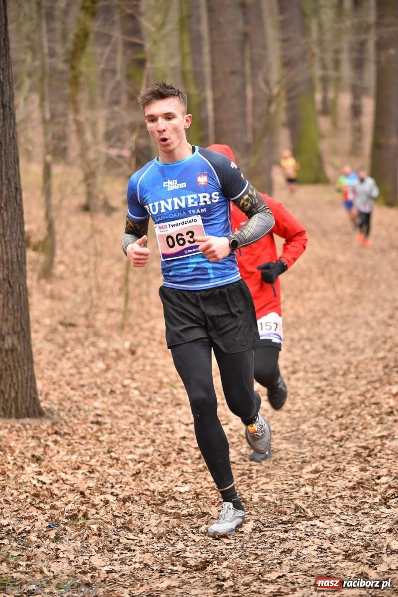 Zdjęcie w galerii na portalu naszraciborz.pl: Mateusz Mrówka zwycięzcą XIII Biegu Twardziela [FOTO i WIDEO] wiadomości z regionu
