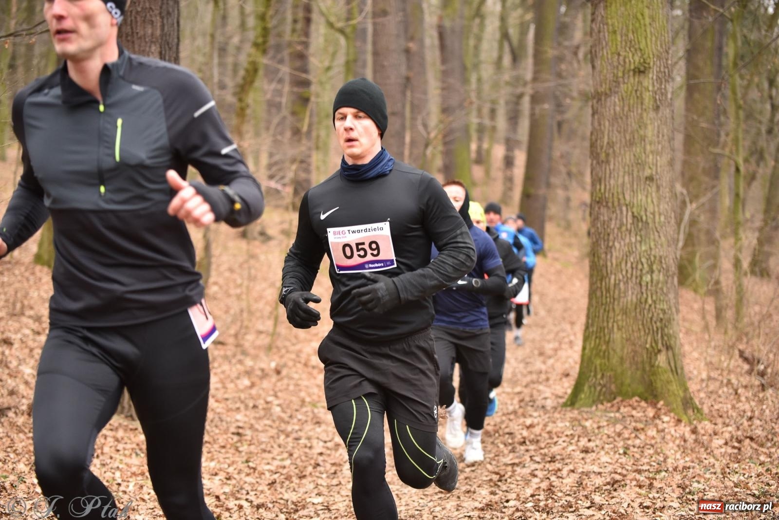 Zdjęcie w galerii na portalu naszraciborz.pl: Mateusz Mrówka zwycięzcą XIII Biegu Twardziela [FOTO i WIDEO] wiadomości z regionu