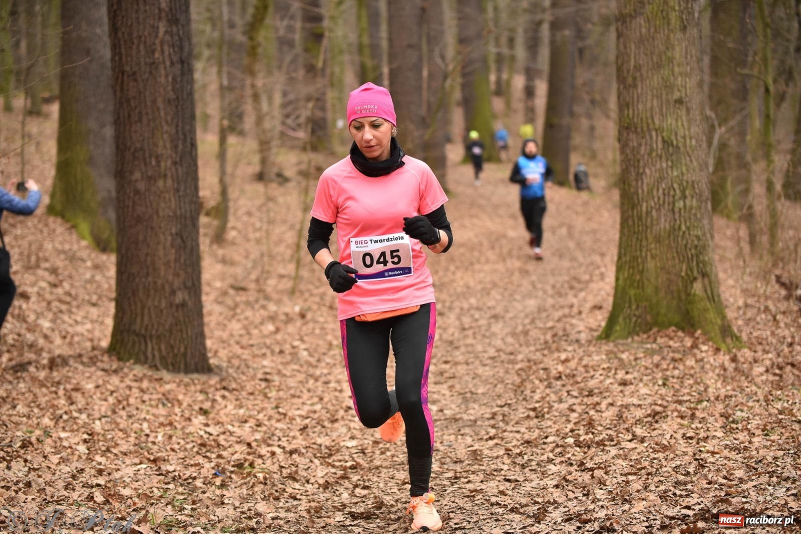 Zdjęcie w galerii na portalu naszraciborz.pl: Mateusz Mrówka zwycięzcą XIII Biegu Twardziela [FOTO i WIDEO] wiadomości z regionu