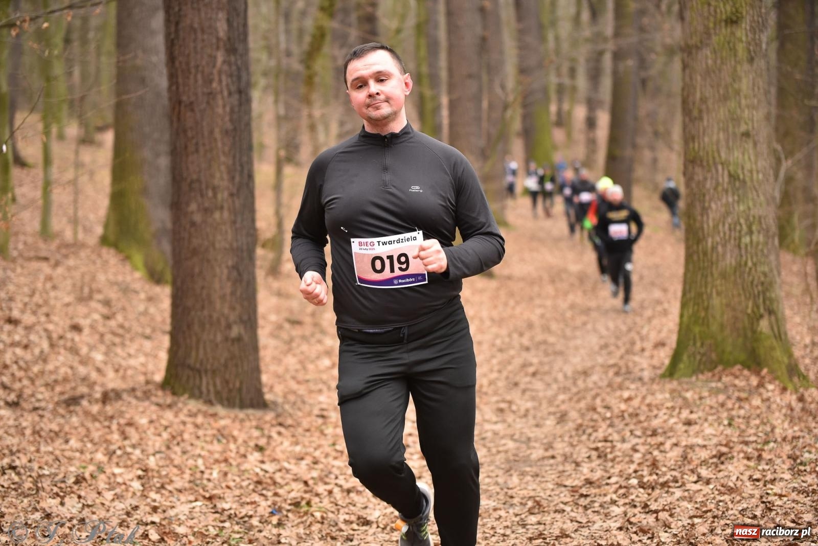 Zdjęcie w galerii na portalu naszraciborz.pl: Mateusz Mrówka zwycięzcą XIII Biegu Twardziela [FOTO i WIDEO] wiadomości z regionu
