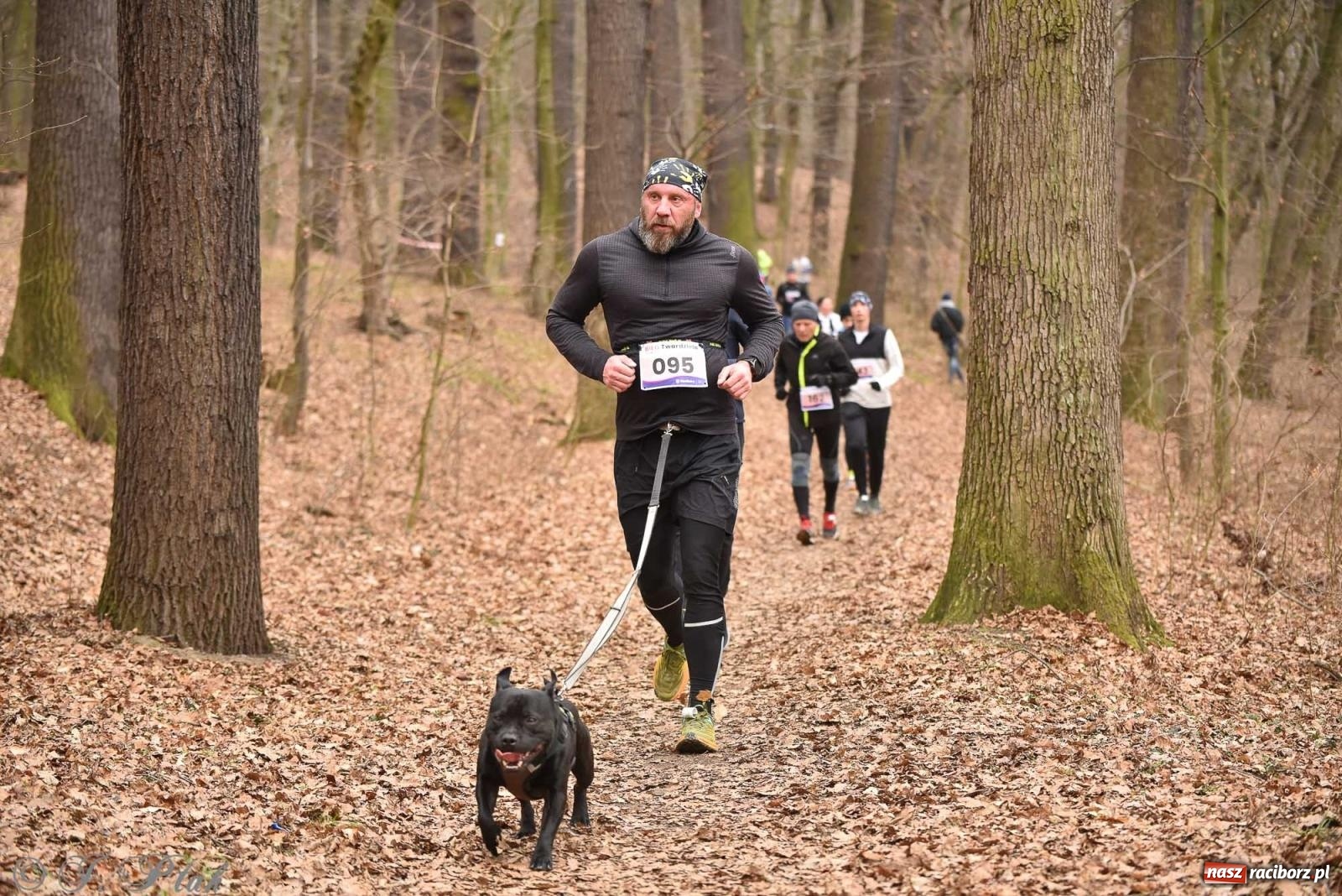 Zdjęcie w galerii na portalu naszraciborz.pl: Mateusz Mrówka zwycięzcą XIII Biegu Twardziela [FOTO i WIDEO] wiadomości z regionu