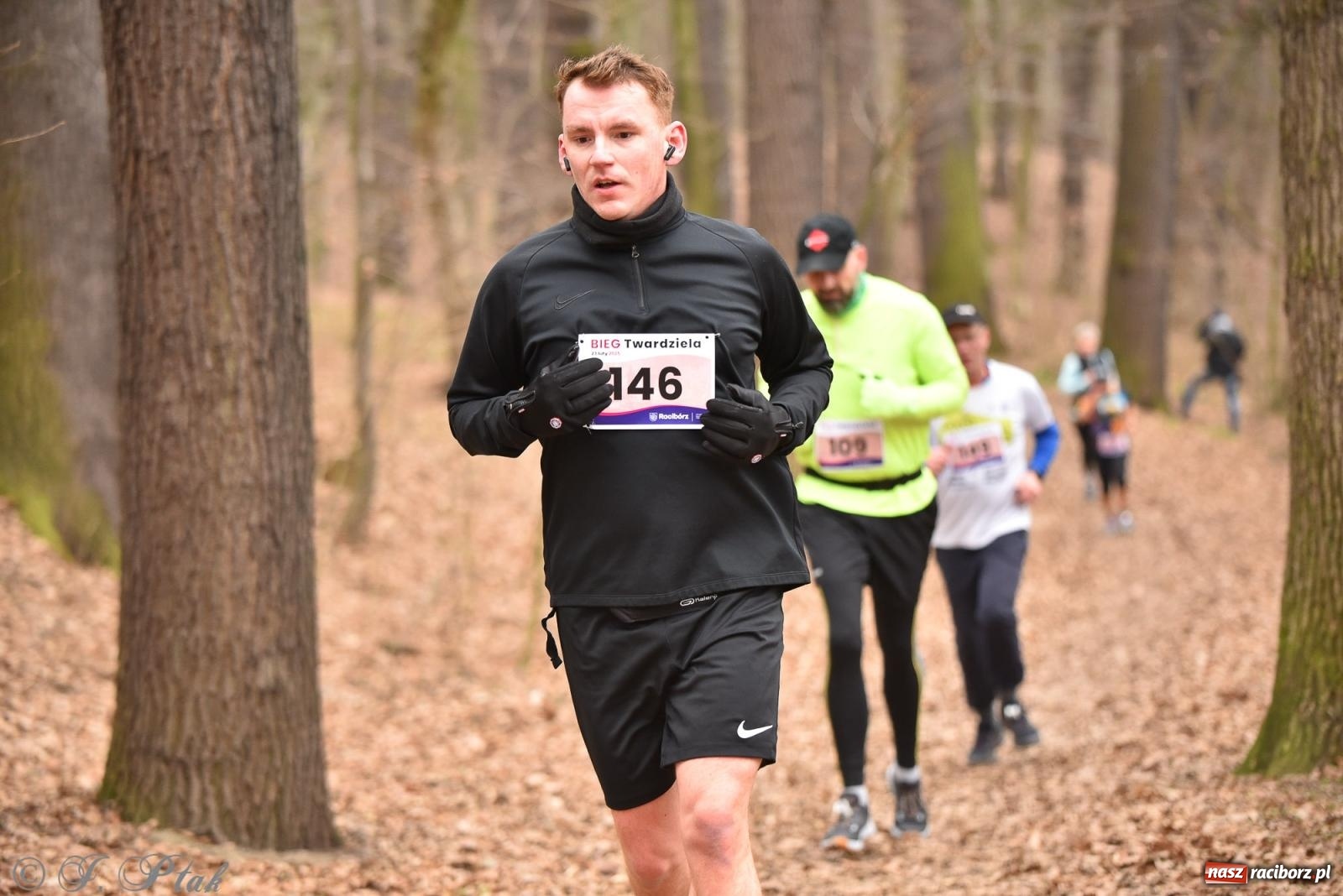 Zdjęcie w galerii na portalu naszraciborz.pl: Mateusz Mrówka zwycięzcą XIII Biegu Twardziela [FOTO i WIDEO] wiadomości z regionu