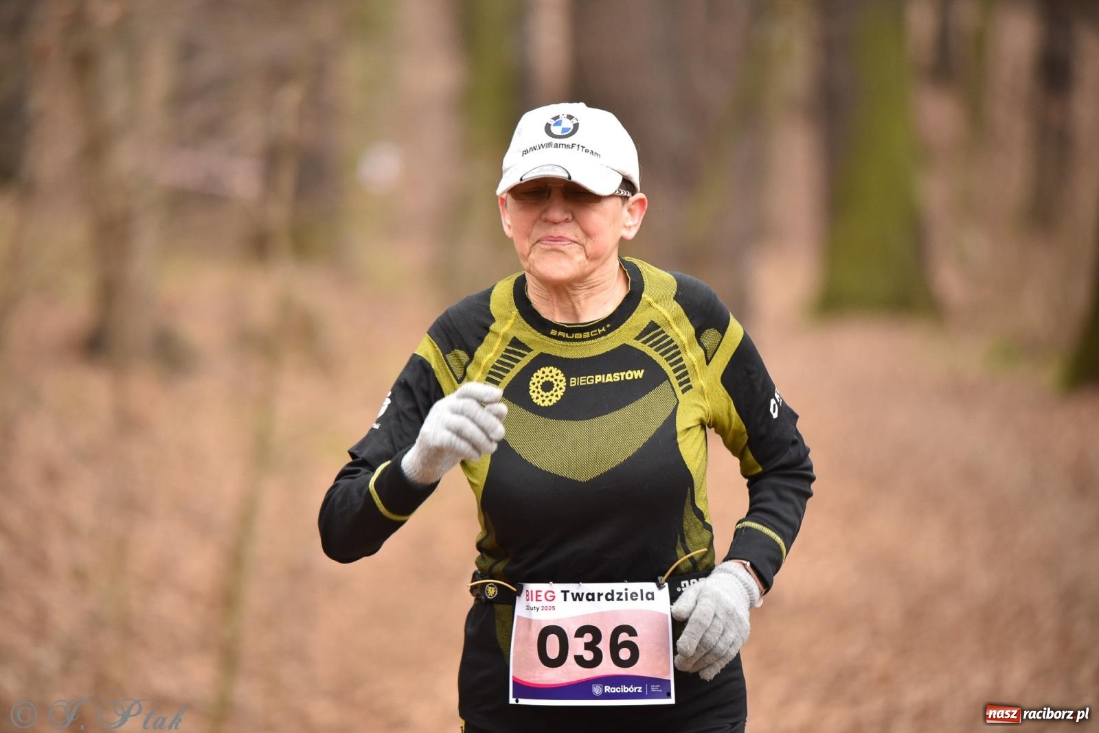 Zdjęcie w galerii na portalu naszraciborz.pl: Mateusz Mrówka zwycięzcą XIII Biegu Twardziela [FOTO i WIDEO] wiadomości z regionu
