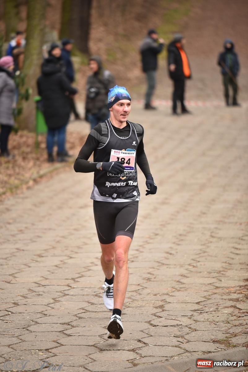 Zdjęcie w galerii na portalu naszraciborz.pl: Mateusz Mrówka zwycięzcą XIII Biegu Twardziela [FOTO i WIDEO] wiadomości z regionu