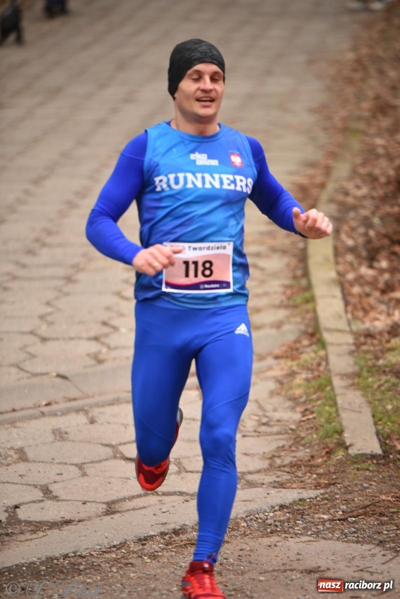 Zdjęcie w galerii na portalu naszraciborz.pl: Mateusz Mrówka zwycięzcą XIII Biegu Twardziela [FOTO i WIDEO] wiadomości z regionu