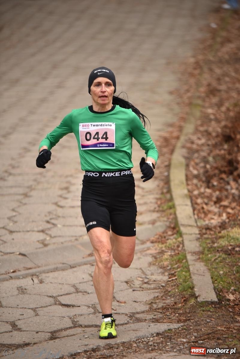 Zdjęcie w galerii na portalu naszraciborz.pl: Mateusz Mrówka zwycięzcą XIII Biegu Twardziela [FOTO i WIDEO] wiadomości z regionu