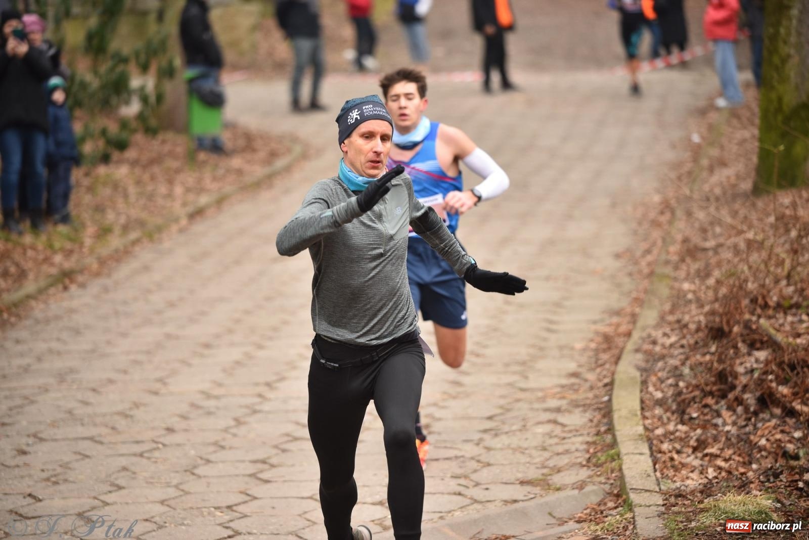 Zdjęcie w galerii na portalu naszraciborz.pl: Mateusz Mrówka zwycięzcą XIII Biegu Twardziela [FOTO i WIDEO] wiadomości z regionu