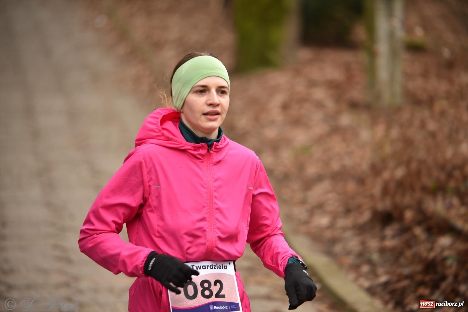 Zdjęcie w galerii na portalu naszraciborz.pl: Mateusz Mrówka zwycięzcą XIII Biegu Twardziela [FOTO i WIDEO] wiadomości z regionu