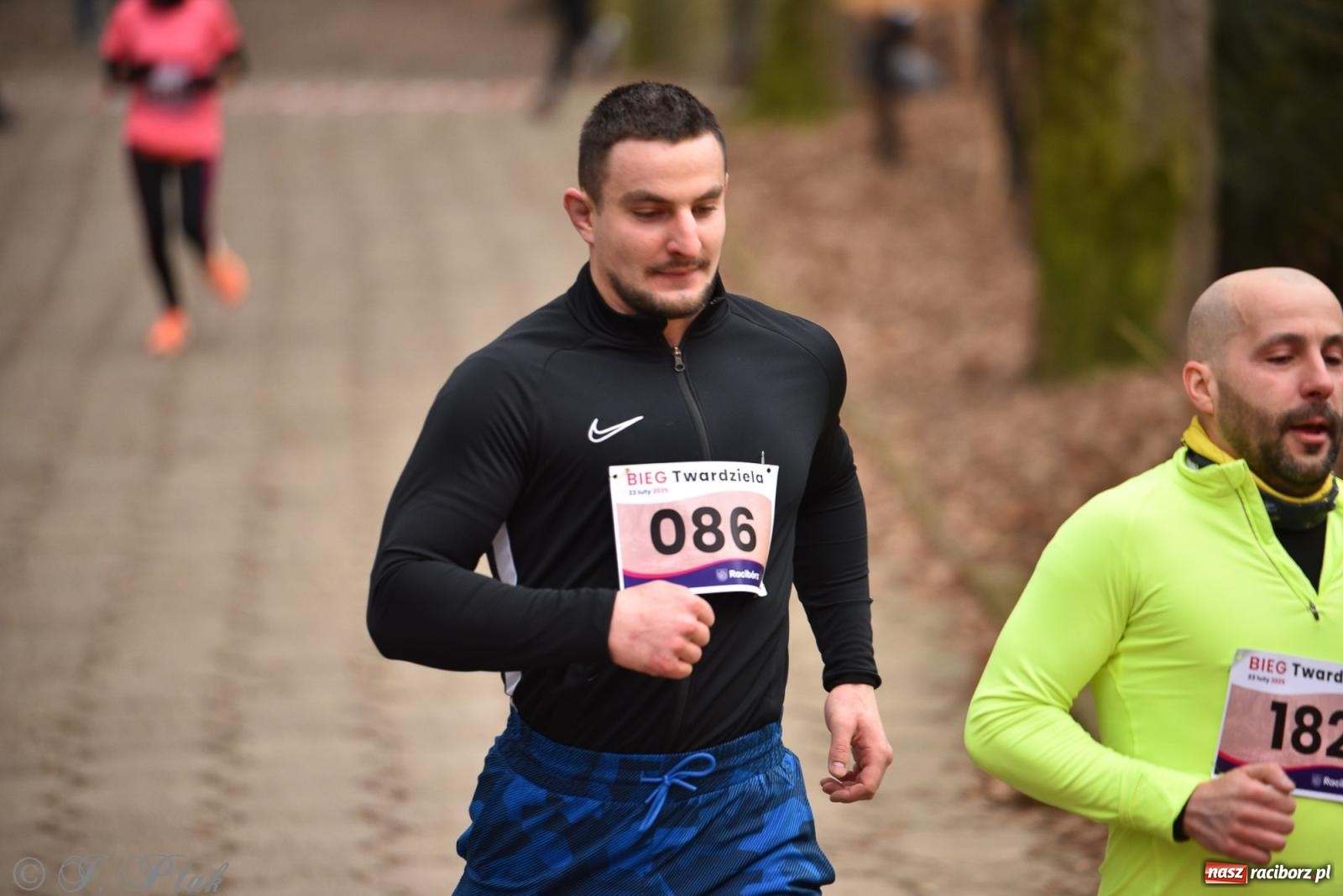 Zdjęcie w galerii na portalu naszraciborz.pl: Mateusz Mrówka zwycięzcą XIII Biegu Twardziela [FOTO i WIDEO] wiadomości z regionu