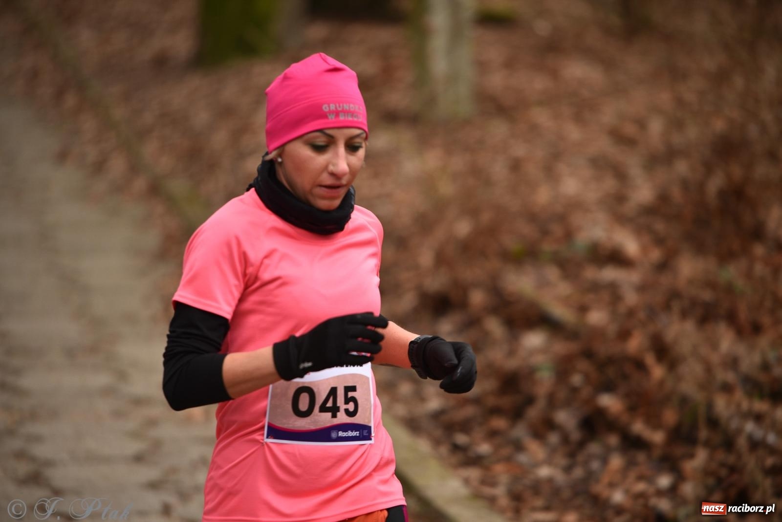 Zdjęcie w galerii na portalu naszraciborz.pl: Mateusz Mrówka zwycięzcą XIII Biegu Twardziela [FOTO i WIDEO] wiadomości z regionu